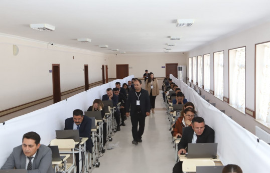 Naxçıvanda ümumtəhsil müəssisələrinə direktor vəzifəsi üçün test imtahanı keçirilib