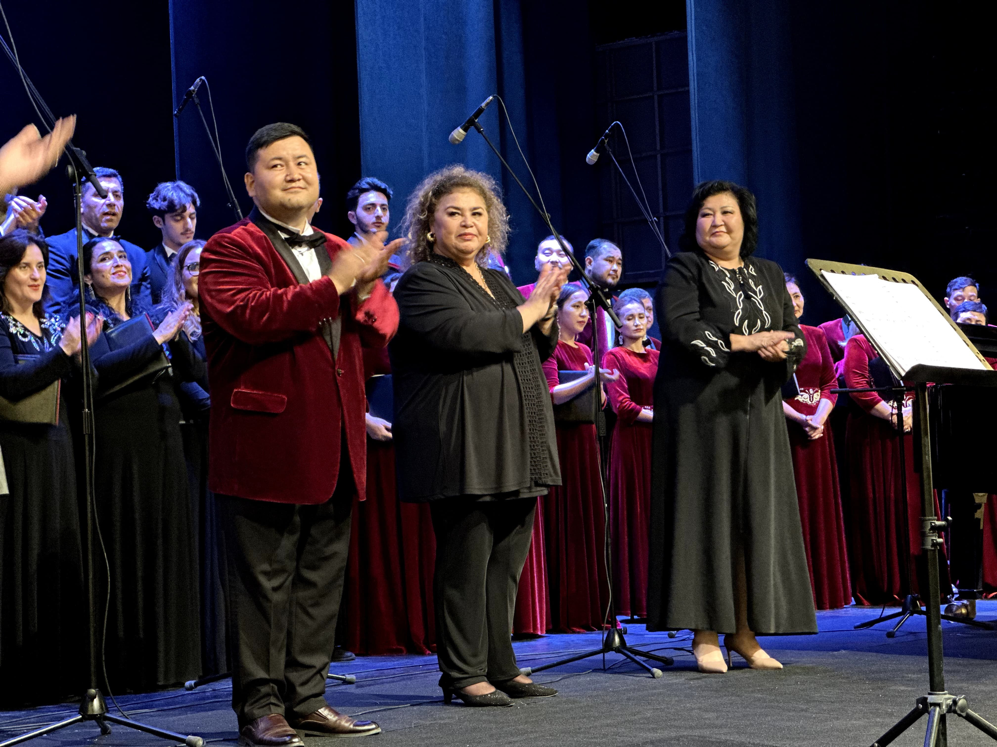 Qazax Kamera Xoru Gəncə Dövlət Filarmoniyasında konsert proqramı ilə çıxış edib