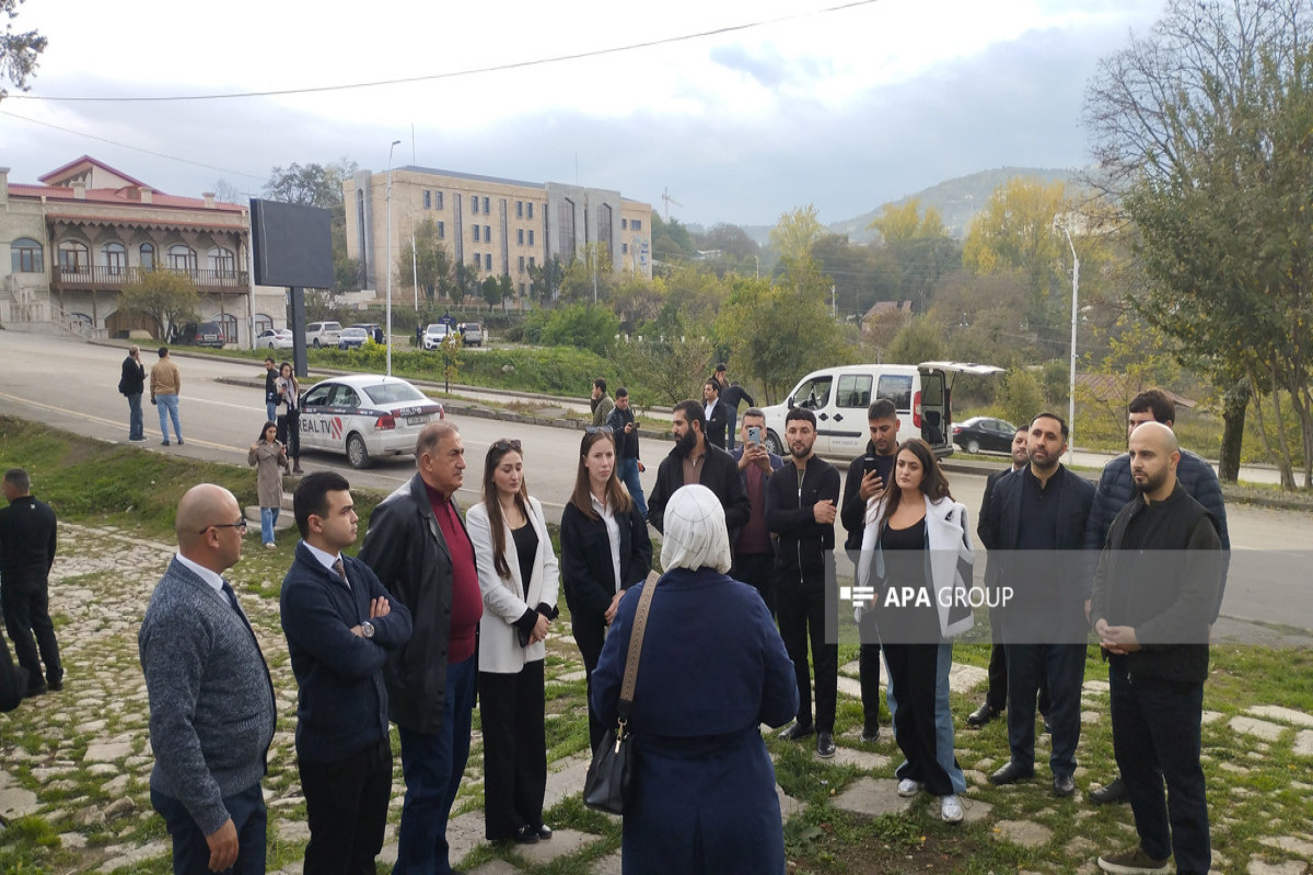 Gürcüstanlı səyyahlar Şuşa şəhərini ziyarət edib - FOTO 