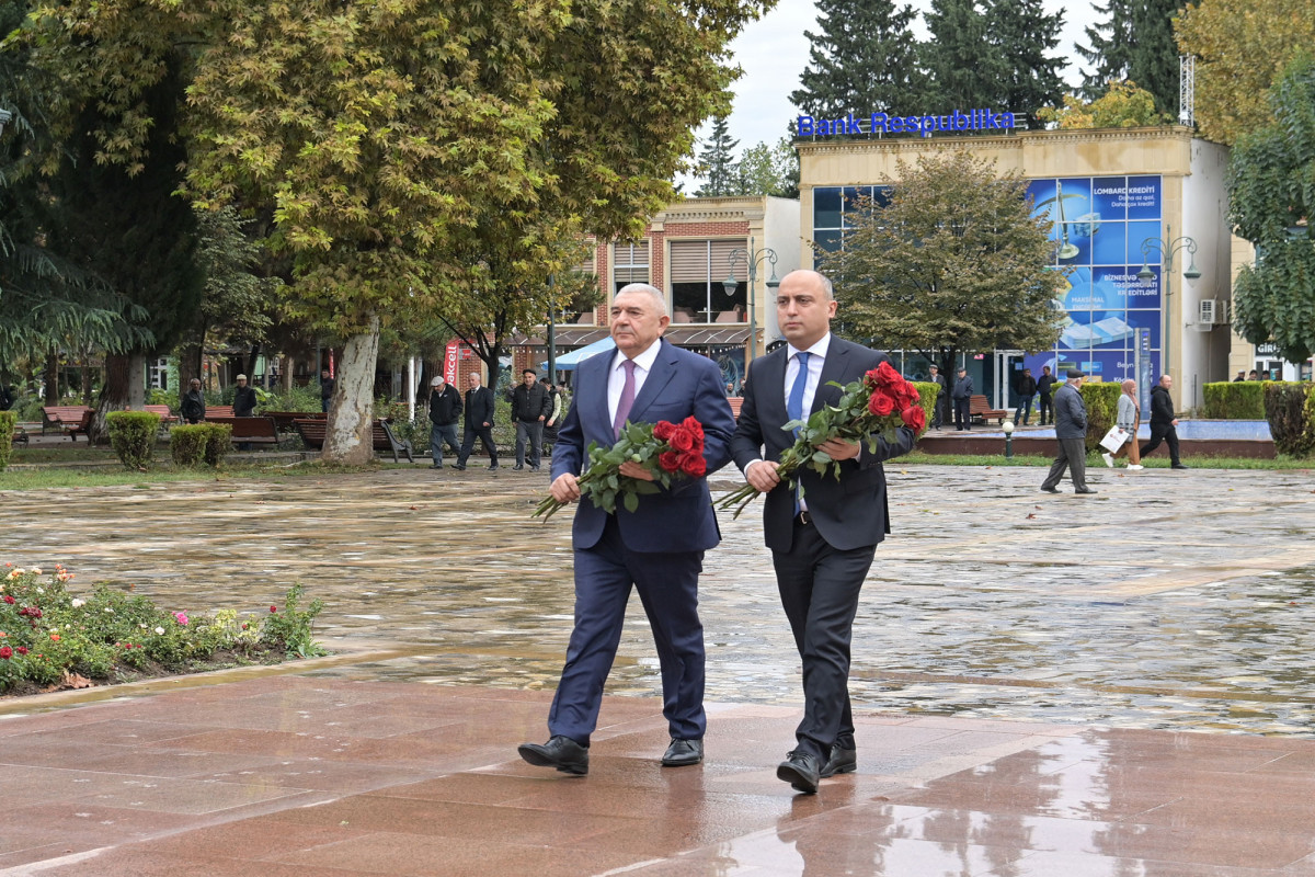 Elm və təhsil naziri Tovuzda vətəndaşları qəbul edib