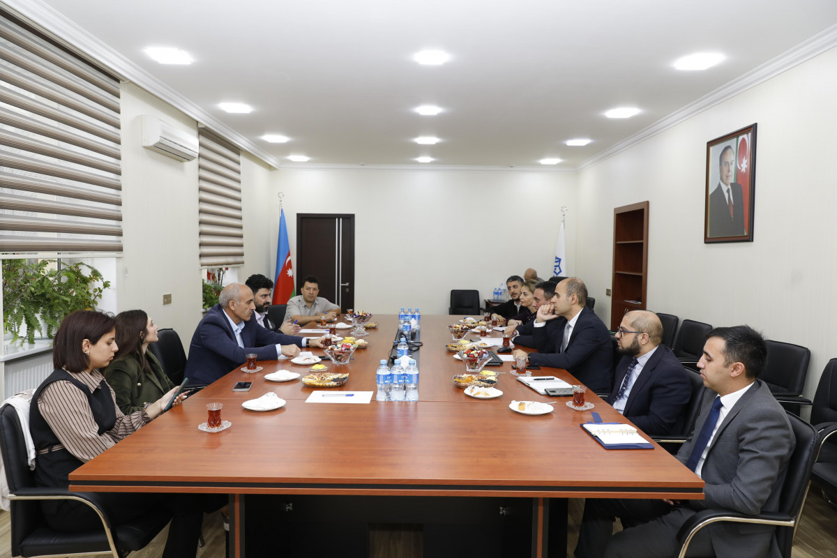 Bakıda avtobusların əks istiqamətdə hərəkəti üçün zolaqlar təşkil olunacaq