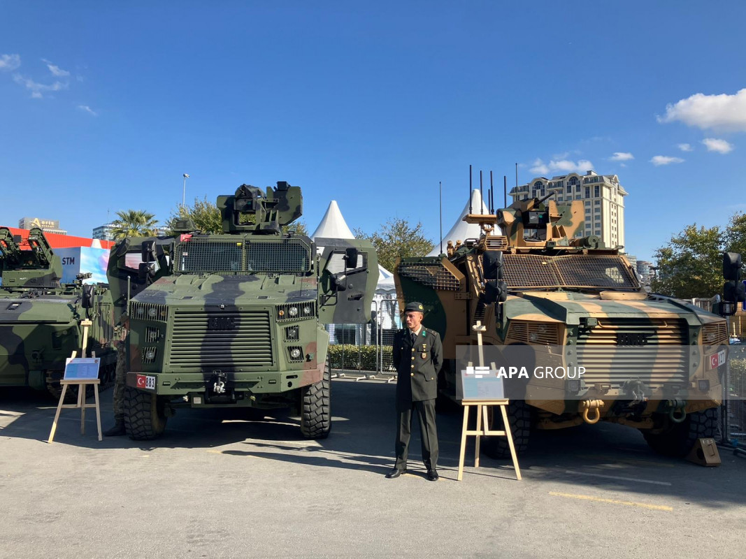 Azərbaycan İstanbulda keçirilən müdafiə sənayesi sərgisində iştirak edir - FOTO 