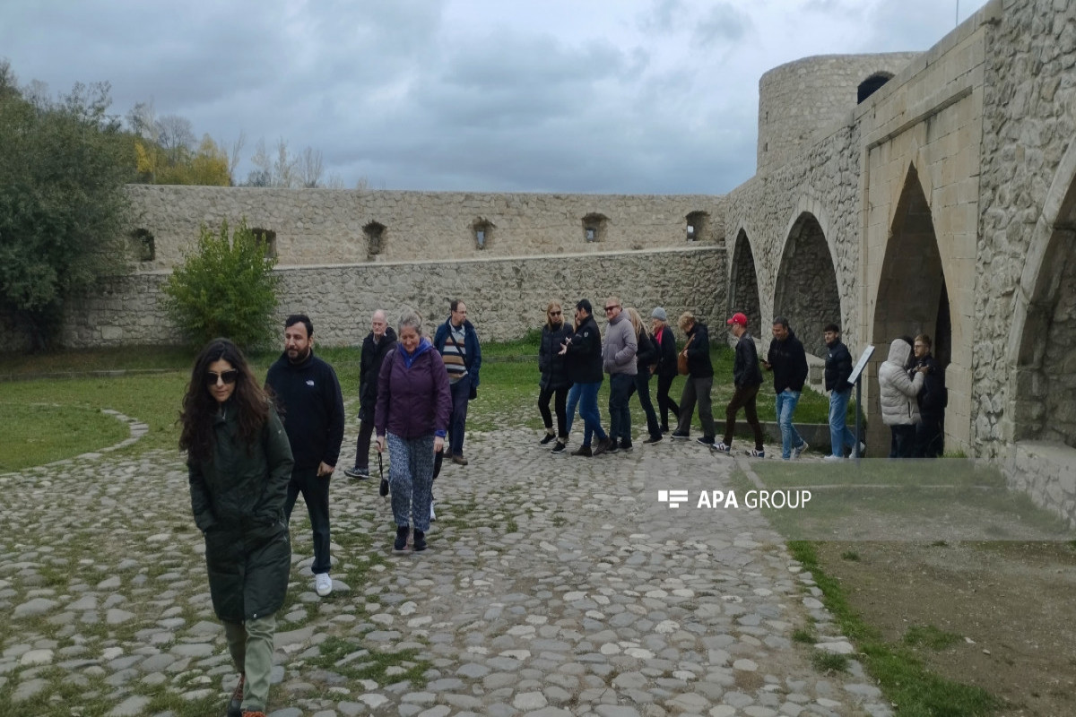 Xarici səyyahlar Şuşaya səfər ediblər   - YENİLƏNİB 1  - FOTO 