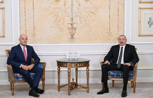 Prezident Romada “Eni S.P.A” şirkətinin baş icraçı direktoru ilə görüşüb - YENİLƏNİB 