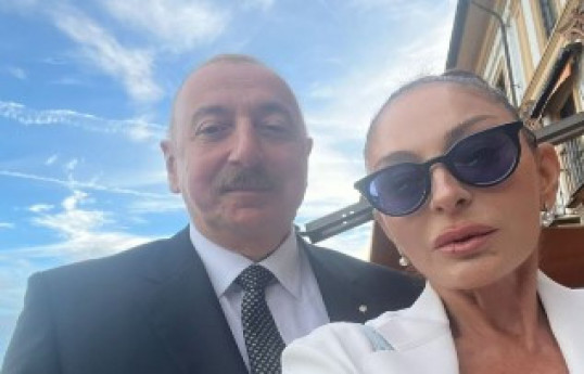Birinci vitse-prezident Mehriban Əliyeva Komo gölündən paylaşım edib