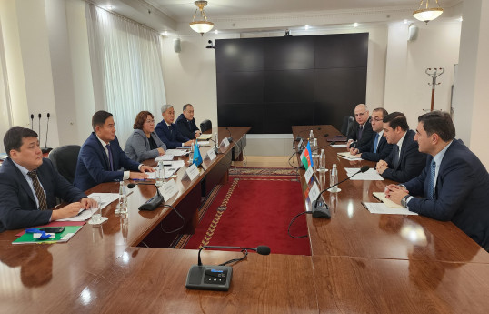 Azərbaycanla Qazaxıstan arasında hüquq sahəsində memorandum imzalanıb