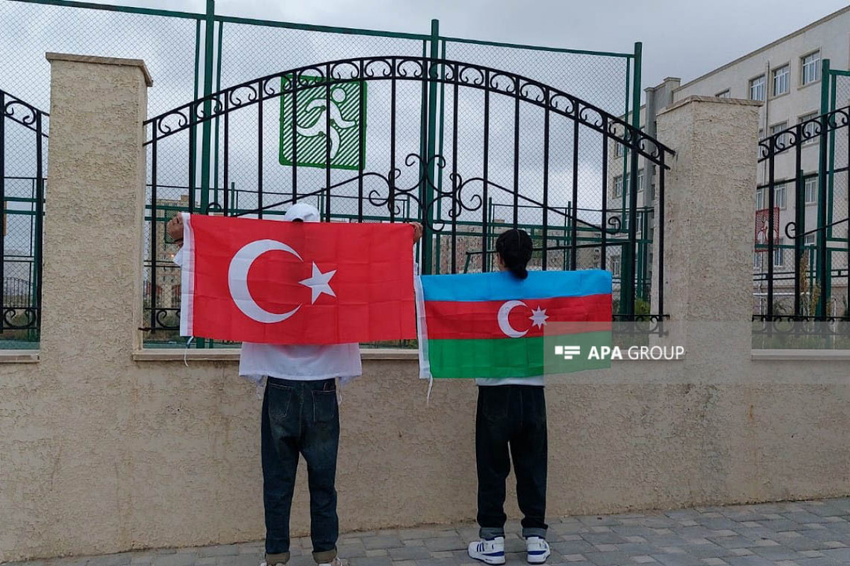 Laçın şəhərinə növbəti köç karvanı yola salınıb - FOTO 