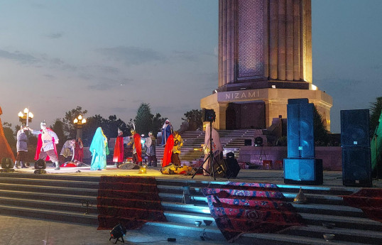 Gəncədə "Nizami günləri"nin açılışı olub - FOTO 