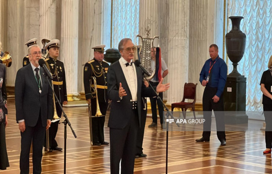 Polad Bülbüloğluna Ermitaj mükafatı təqdim olunub - FOTO 