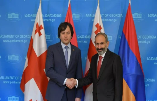 İrakli Kobaxidze və Nikol Paşinyan