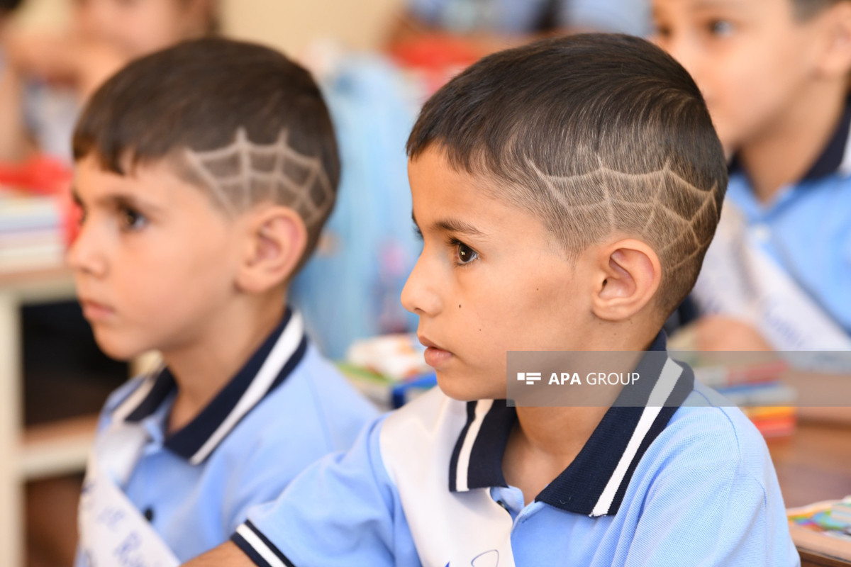 Bu il 130 mindən çox uşaq birinci sinfə gedir - FOTO 