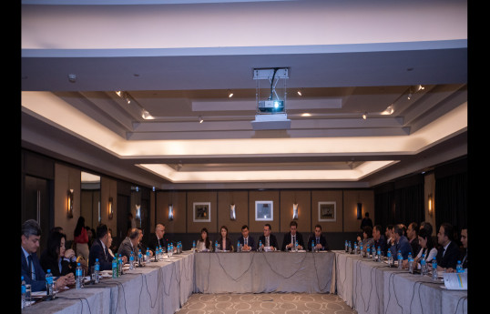 "Mübahisələrin həlli, məhkəmə sistemi və hüququn aliliyi" işçi qrupunun növbəti iclası keçirilib