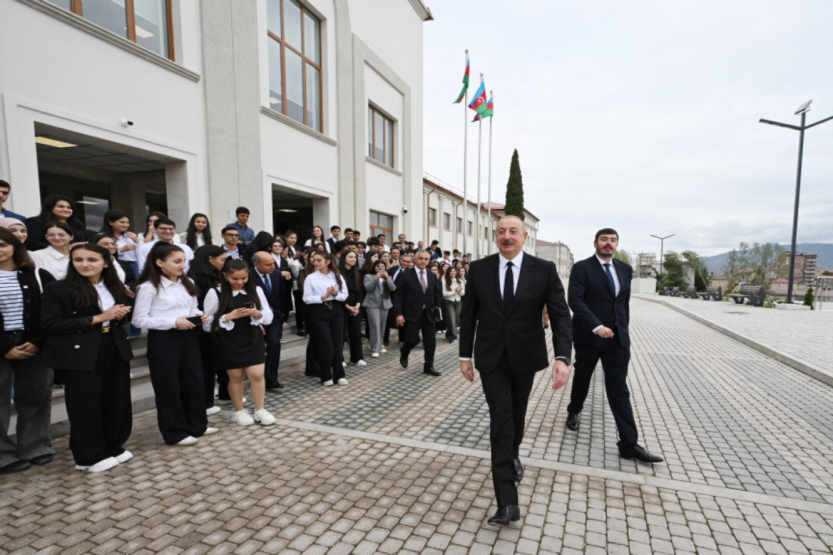 Prezident Xankəndi şəhərində Qarabağ Universitetinin açılışında iştirak edib - YENİLƏNİB 1 