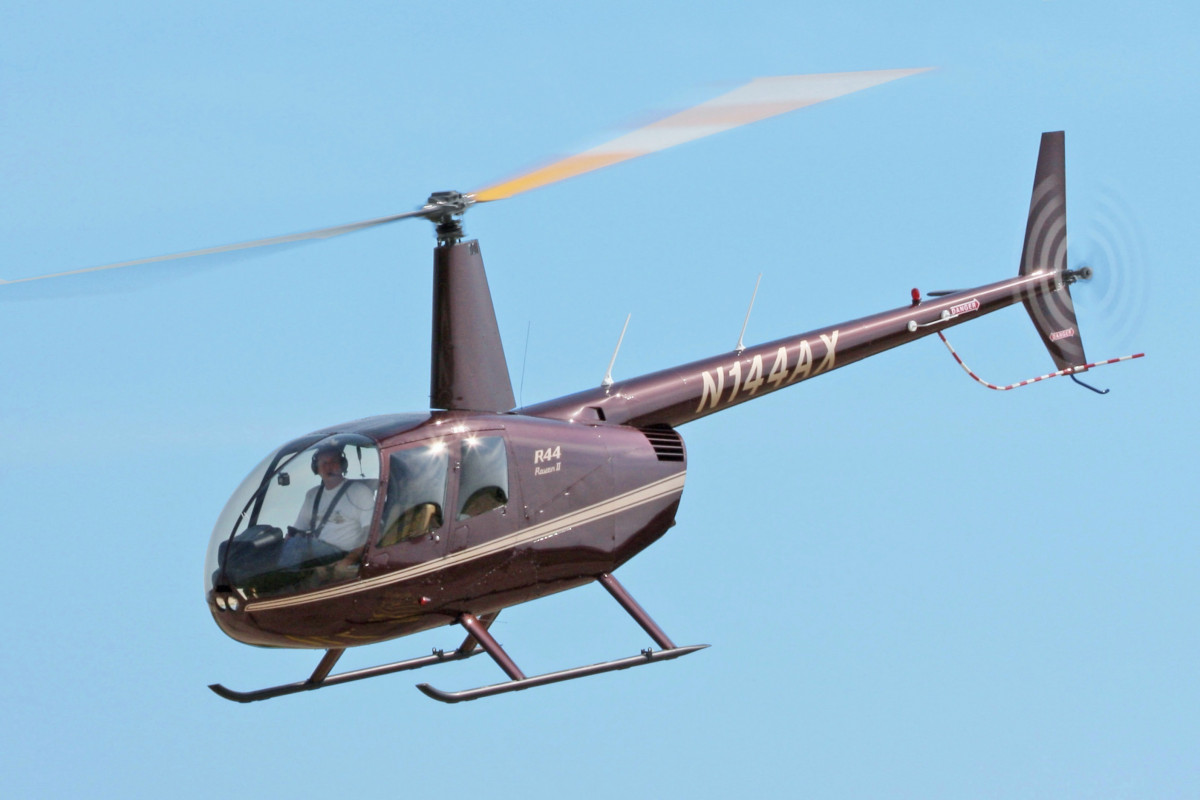 Rusiyada "Robinson R44" helikopteri radarlardan itib