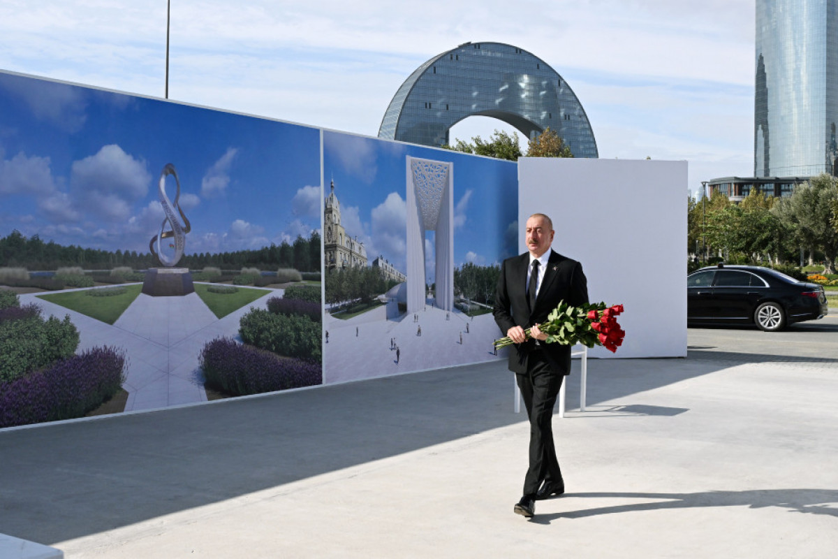 Prezident İlham Əliyev Zəfər parkında olub  - YENİLƏNİB 