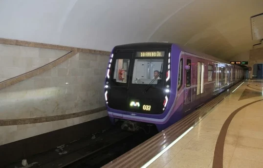 Bakı metrosunda intervaldan əlavə 4 dəqiqə yubanma yaranıb