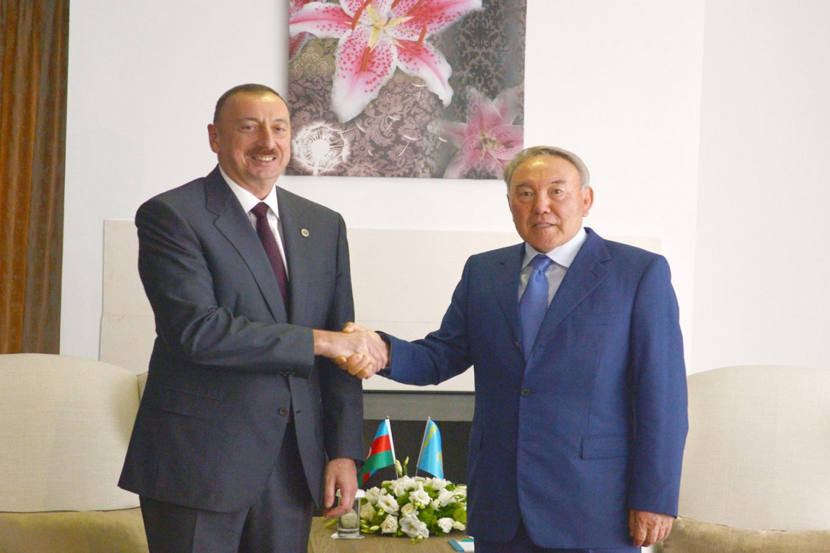 Nursultan Nazarbayev Prezident İlham Əliyevi təbrik edib