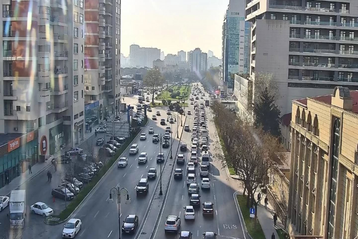 Bakıda bu yollarda sıxlıq var - SİYAHI 