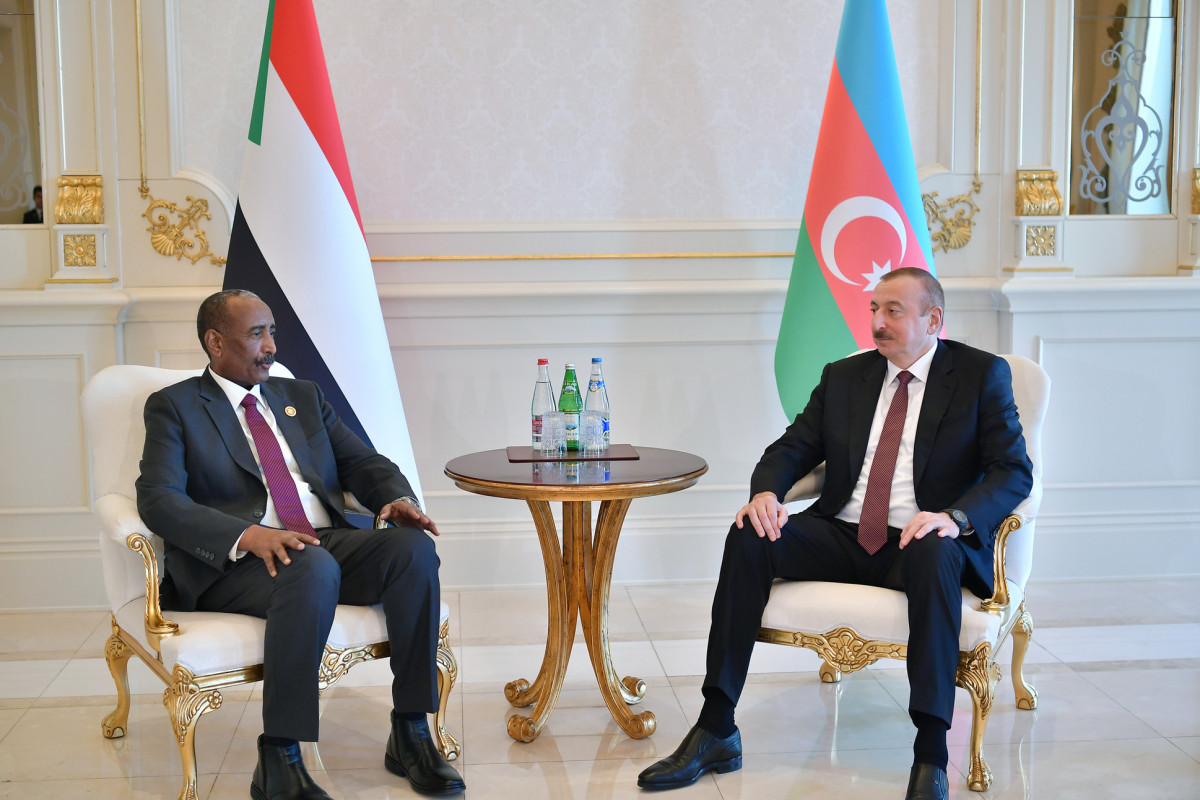 Abdel Fattah Al-Burhan Azərbaycan liderini təbrik edib