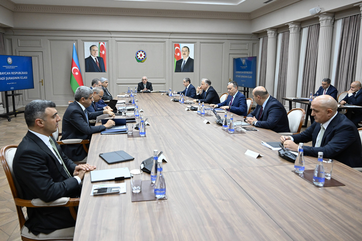 İqtisadi Şuranın iclası keçirilib, makroiqtisadi məsələlər müzakirə olunub