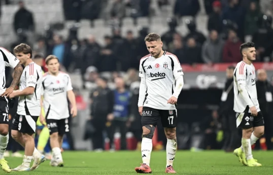 “Beşiktaş” kubokla vidalaşıb