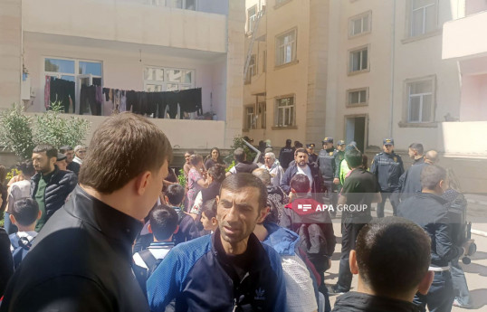 Tovuzda yaşayış binasında yanğın söndürülüb, 1 nəfər xəsarət alıb - FOTO  - YENİLƏNİB-1  - VİDEO 