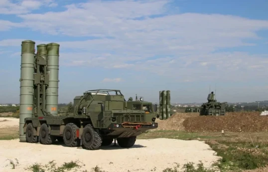 Rəsmi Ankara: Tramp S-400-lərə görə tətbiq edilən sanksiyalara həll yolu tapa bilər
