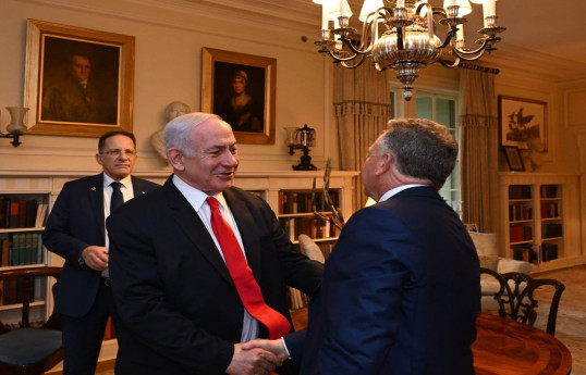 Netanyahu Trampın nümayəndəsi ilə görüşüb