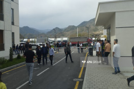 Növbəti köç karvanı Ağdərənin Suqovuşan kəndinə çatıb, mənzillərin açarları təqdim edilib- FOTO  - YENİLƏNİB-1  - VİDEO 