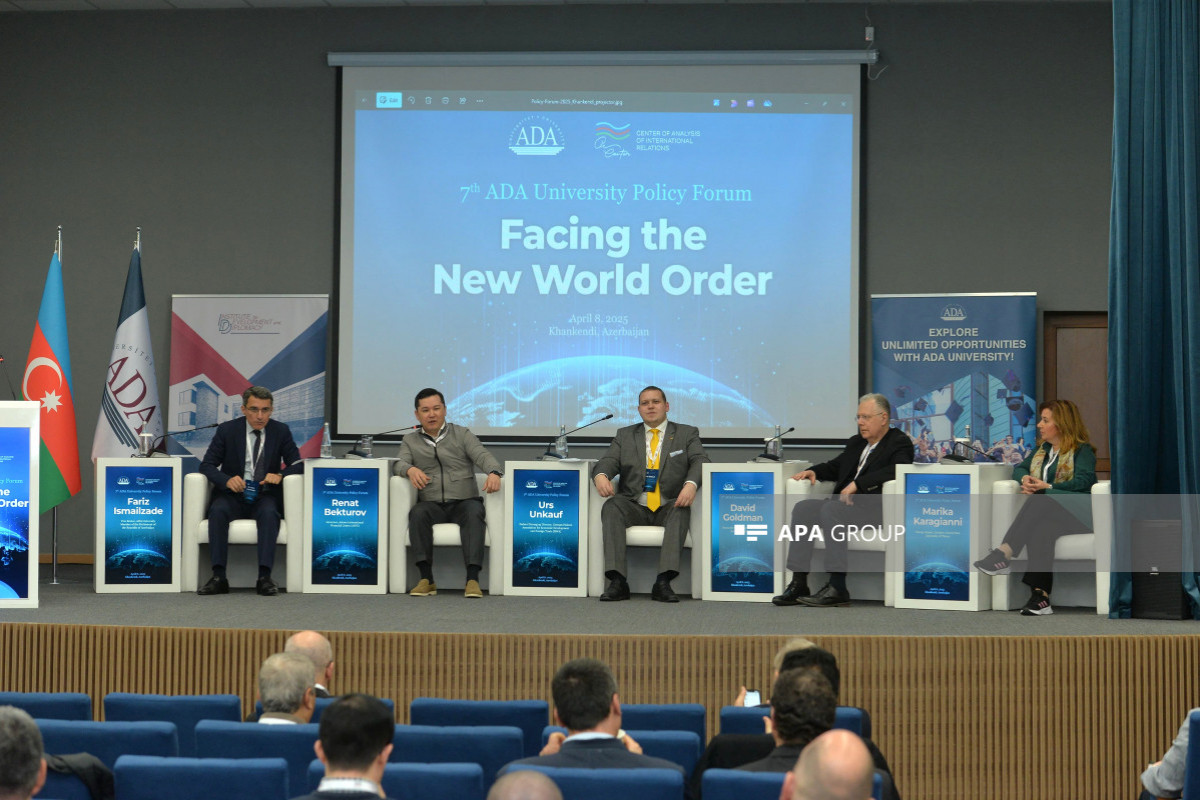 Xankəndidə VII ADA Siyasi Forumu çərçivəsində panel sessiya təşkil olunub - FOTO 