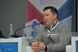 Xankəndidə VII ADA Siyasi Forumu çərçivəsində panel sessiya təşkil olunub - FOTO 