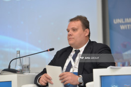 VII ADA Siyasi Forumunda növbəti panel müzakirəsi keçirilib - FOTO 