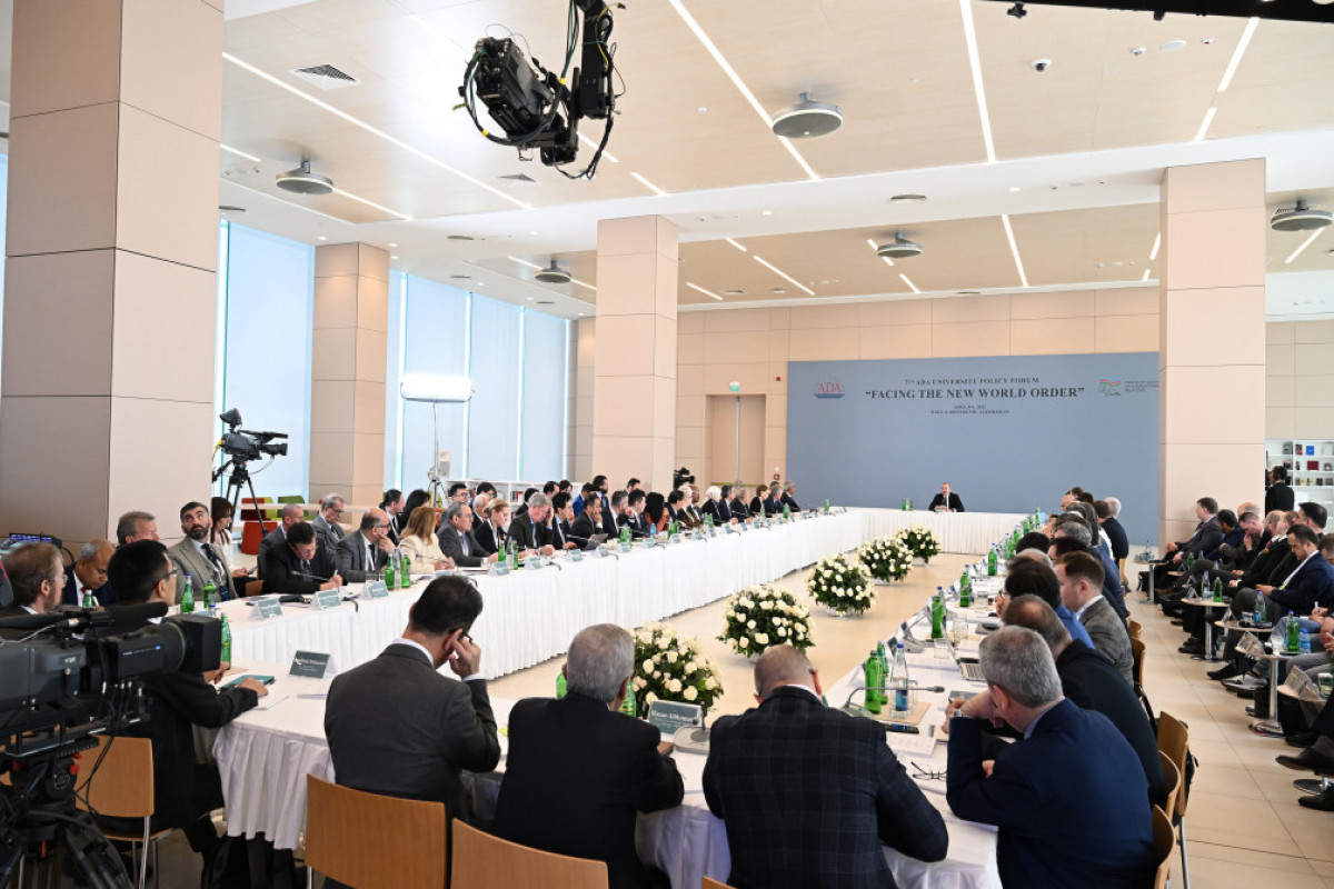 ADA Universitetində Prezidentin iştirakı ilə "Yeni dünya nizamına doğru" mövzusunda beynəlxalq forum keçirilib - YENİLƏNİB2  - VİDEO 