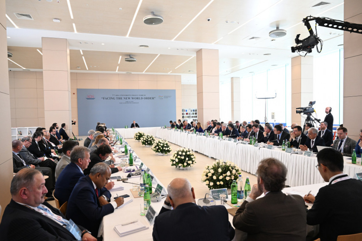 Azərbaycan Prezidenti: Kiçik addımlarla başlayaraq etimadı qura bilərik