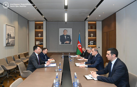 Ceyhun Bayramov Moldovanın XİN-in dövlət katibini qəbul edib