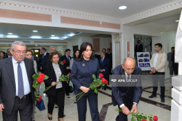 Soyqırımı və Qərbi Azərbaycan həqiqətləri mövzusunda panel iclas keçirilib - FOTO 