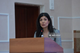 Soyqırımı və Qərbi Azərbaycan həqiqətləri mövzusunda panel iclas keçirilib - FOTO 