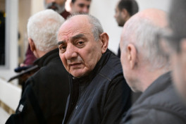Bağanıs Ayrımda erməni hərbçilərin yandıraraq qətlə yetirdikləri 39 günlük körpə ilə bağlı videomateriallar məhkəmədə nümayiş etdirilib