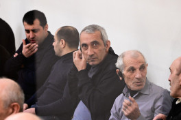 Bağanıs Ayrımda erməni hərbçilərin yandıraraq qətlə yetirdikləri 39 günlük körpə ilə bağlı videomateriallar məhkəmədə nümayiş etdirilib
