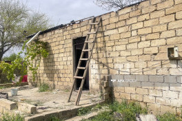 Sumqayıtda 3 otaqlı fərdi yaşayış evi yanıb - FOTOLENT 