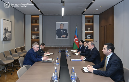 Ceyhun Bayramov BMT Baş katibinin köməkçisi ilə görüşüb