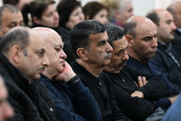 Ruben Vardanyanın məhkəməsində zərərçəkmiş şəxslər ifadə verib
