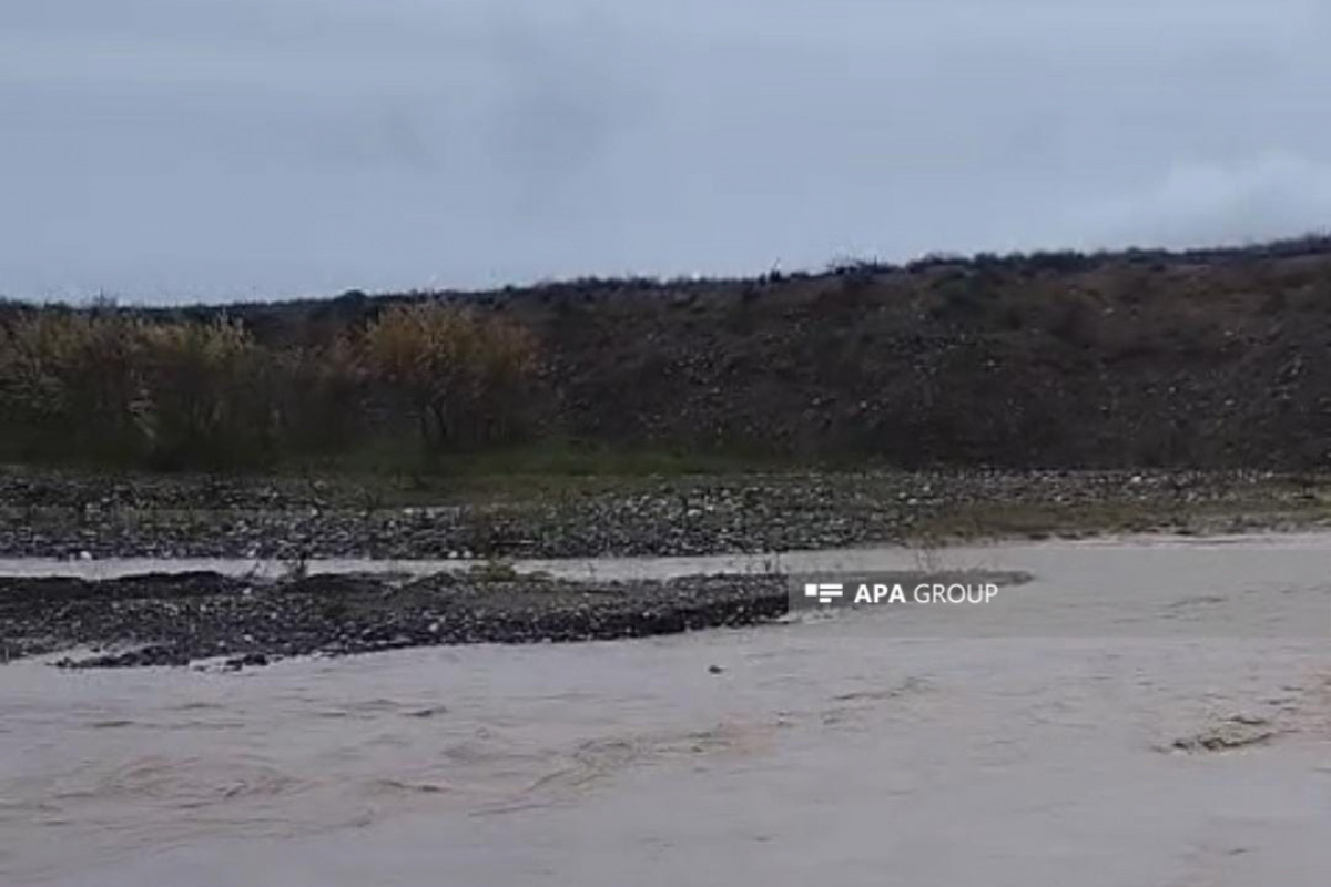 Ağdamdan keçən Qarqar və Xaçın çaylarına sel gəlib - FOTO 