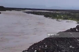 Ağdamdan keçən Qarqar və Xaçın çaylarına sel gəlib - FOTO 