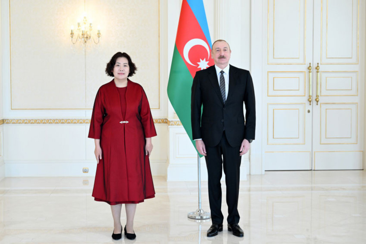 Prezident Çinin Azərbaycanda yeni təyin olunmuş səfirinin etimadnaməsini qəbul edib - YENİLƏNİB 