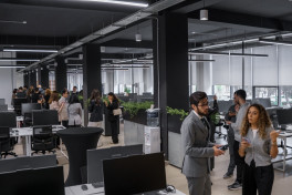 Peerstack Academy: İT sahəsində Qwasar Silicon Valley təhsil proqramları artıq Azərbaycanda
