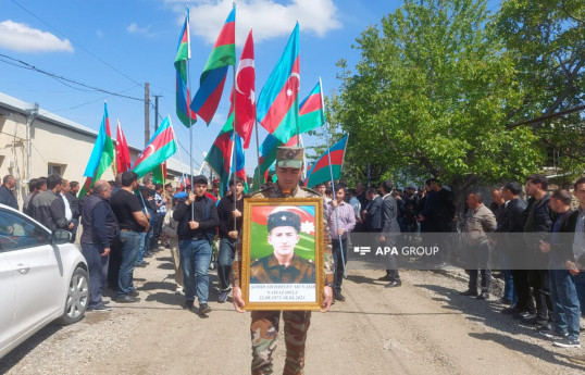 Birinci Qarabağ müharibəsində itkin düşən şəhid Münasib Mehdiyevin qalıqları Samuxda dəfn olunub - FOTO 
