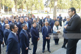 Diplomatik korpus nümayəndələri Qarabağ Universitetinin İncəsənət fakültəsində olublar - FOTO 