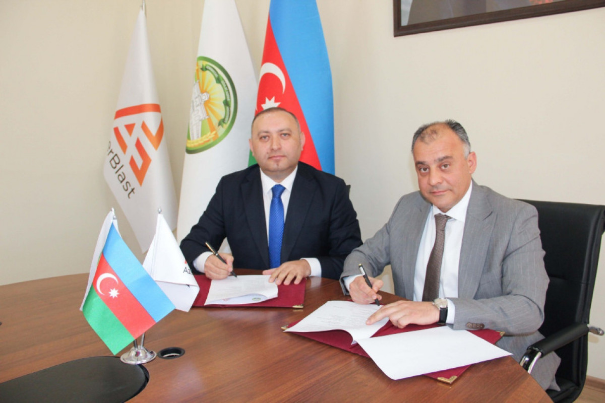 Aqrar Universitet ilə “AzerBlast” MMC arasında əməkdaşlıq memorandumu imzalanıb