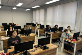 Məktəbli qızlarımız ölkəmizi Avropa Qızlar İnformatika Olimpiadasında təmsil edəcəklər